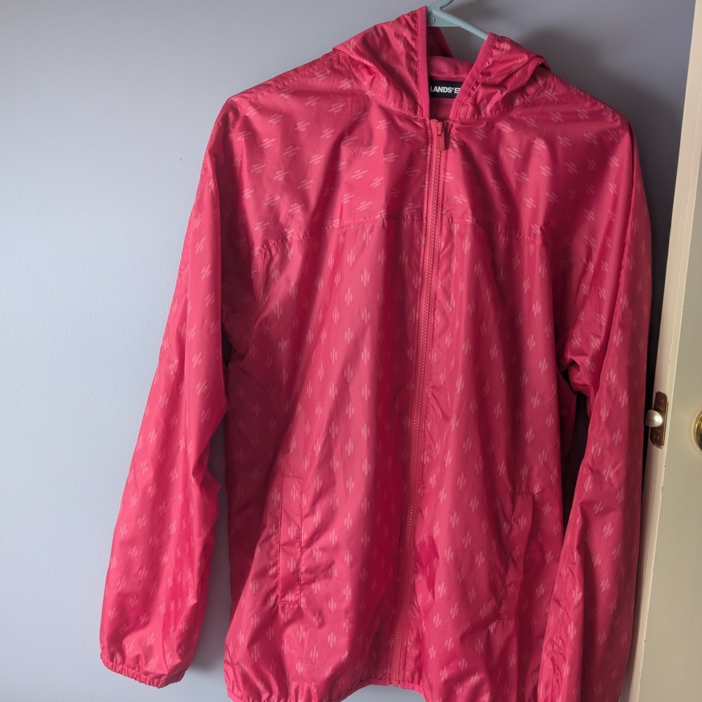 Like New Lands' End Girls XL packable rain jacket